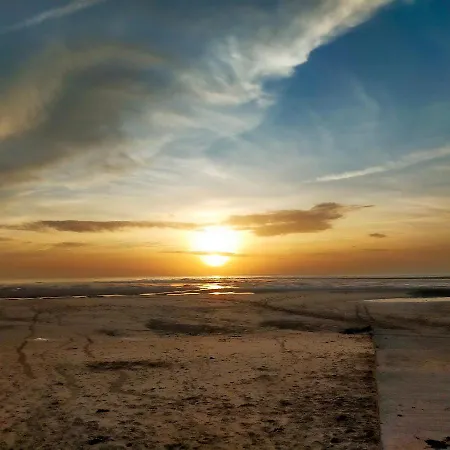 Maison Manche Cotentin 펜션 Créances